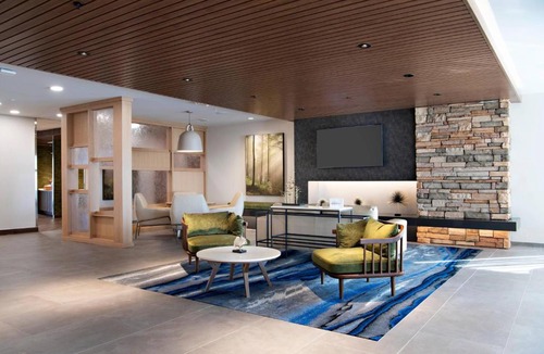 Dayton Hotel | Fairfield Inn & Suites by Marriott Dayton North