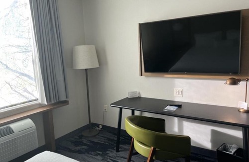West Glens Falls Hotel | Fairfield Inn & Suites by Marriott Queensbury Glens Falls/Lake George
