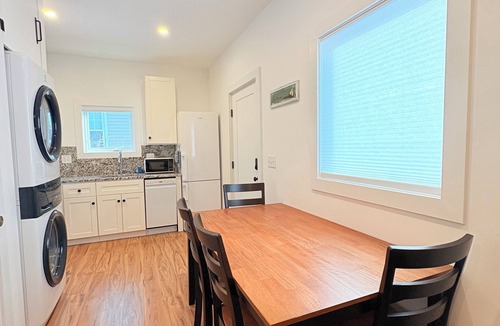 Portland House | Falmouth Flats Ocean Escape