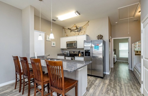Corpus Christi House | Family Beach Townhome | 2 Pools & Walk to Beach