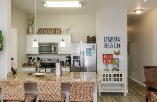 Corpus Christi House | Family & Dog-Friendly Townhome | 2 Heated Pools & Beach Nearby