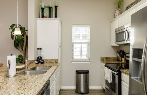 Corpus Christi House | Family & Dog-Friendly Townhome | 2 Heated Pools & Beach Nearby