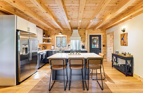 Chestertown Cabin | Family-Friendly 3BR — Lake Views, Summer Retreat & Adirondack Adventures