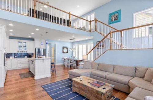 Bayside House | Family Friendly Bayside Villa- Sleeps 17- Pond View- 6 Bedroom