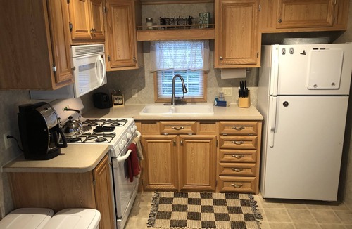 South Casco Cottage | Family Friendly Four Season Cottage at Point Sebago Beach & Golf Resort