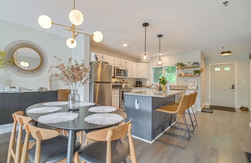 North Conway House | Family-Friendly Gem w/Heated Pool near Storyland!
