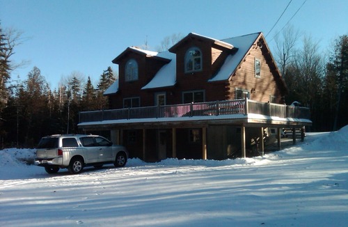 Greenville House | Family Friendly, quiet AND convenient to all that Moosehead has to offer!
