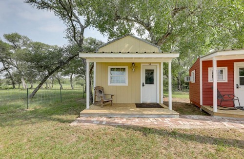 Sublime House | Family-Friendly Ranch Compound, 5 Mi to Splashway!