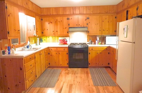 Norway Cabin | Family Friendly Summer Vacation Cottage on Beautiful Lake Pennesseewassee