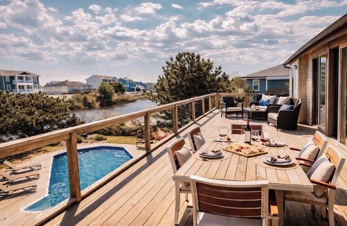 Sandbridge House | Family friendly beach house. Pool, hot tub, walk to beach. Dog friendly, fenced
