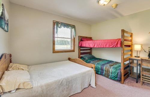 Bliss Apartment | Family Fun! Bliss Studio w/Lake & Trail Access