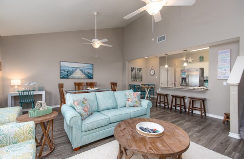 Corpus Christi House | Family Getaway | Heated Pool, Patio & Play Area