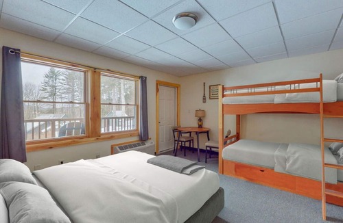 Schroon Lake Hotel | Family Lakeside Fun at Lodge w/Scenic View | Outdoor Firepit & Onsite Pool