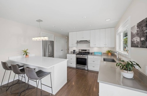 Upper Lonsdale House | FIFA Ready Stay w/Hot Tub | Lonsdale