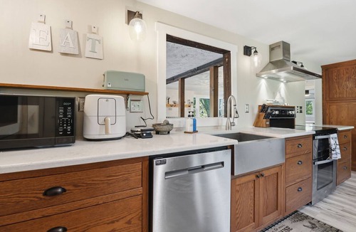 Montour Falls House | Finger Lakes 10 Acre Retreat - Game Barn, Firepit & Privacy