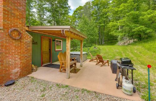 Cohocton House | Finger Lakes Retreat: Cohocton Cabin on 25 Acres!