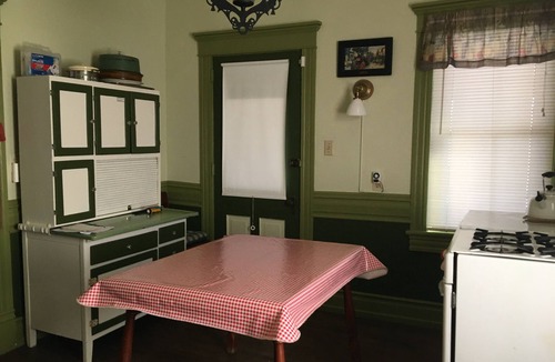 Alexandria House | Fish the "Little J"/Cozy Cottage convenient to Juniata College & Penn State