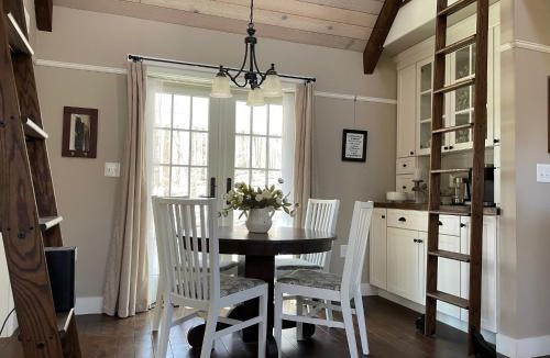 DuBois House | Forest Cottage With 2 Bedrooms Plus Loft Bedroom In DuBois