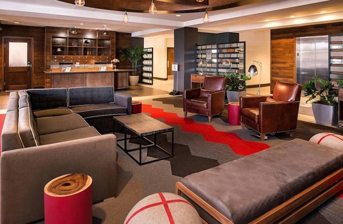 Romulus Hotel | Four Points by Sheraton Detroit Metro Airport