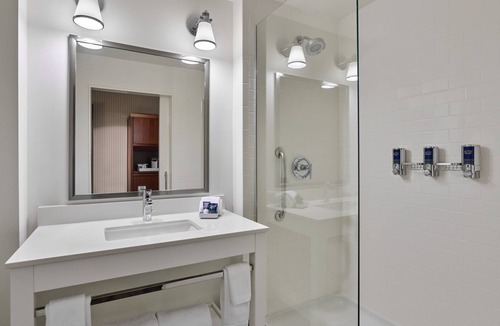 Coppell Hotel | Four Points By Sheraton Dallas Fort Worth Airport North