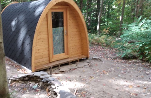 Etna Cabin | Fox's Den Camping Pod at Camp Earth Connection