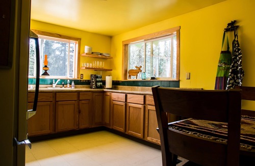 Cohoe Cabin | Full amenities, complete privacy, great location!