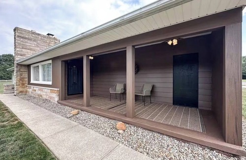 Canton House | Fully furnished 3-bedroom house, newly updated