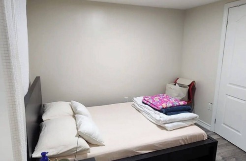 Bendale House | Fully Private Unit in Heart of Scarborough with Private Kitchen
