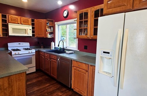 Greenville Junction Cabin | Fully Renovated Cabin Just Minutes to the Coast in Maine