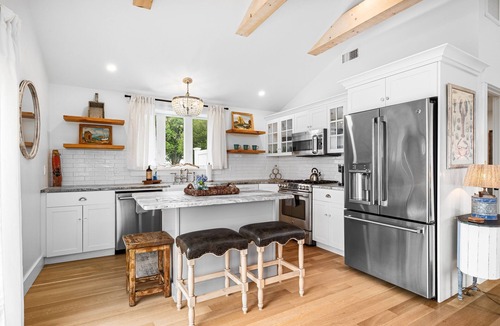 Narragansett Cottage | Fully renovated waterfront cottage on Great Island with hot tub.