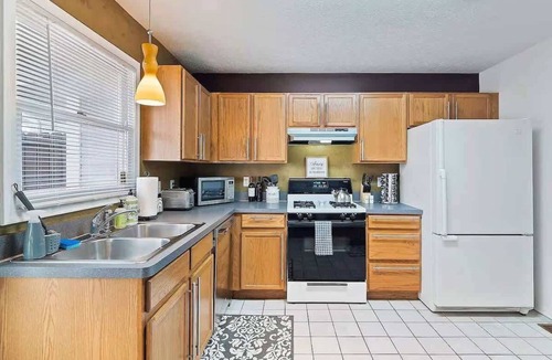 Ohio City House | Fun 3 BR Home in Ohio City | Game Room | Sleeps 11