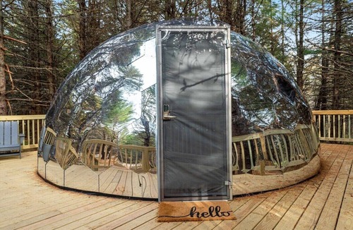 Sullivan Cabin | Gaia Nook-Mirror Dome with Private Bathroom