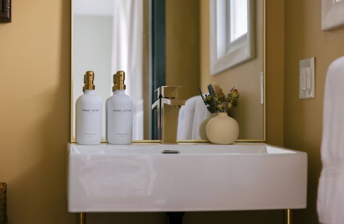Franconia Hotel | Gale River House - Boutique Hotel