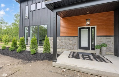 Trenton House | Gateway to Acadia & Bar Harbor Trenton ME Home #2