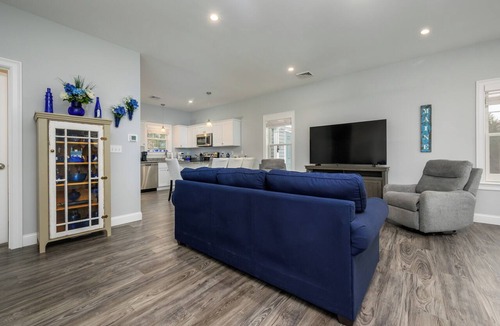 Arundel Cottage | Gem on the Preserve, 15 mins to beaches, 2 heated Pools, Clubhouse, Fitness room
