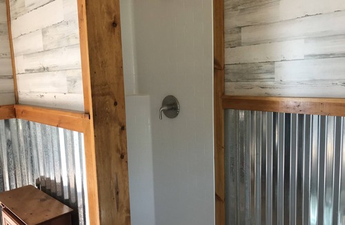 Athens House | Glamping at its best! Air, Heat, shower, toilet