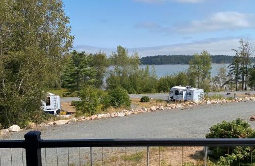 Gouldsboro Apartment | Glamping Cabin I Best Bay Views I Near Restaurants