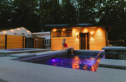 Freeport Cabin | Glamping cabin w/kitchenette & full bath - 17