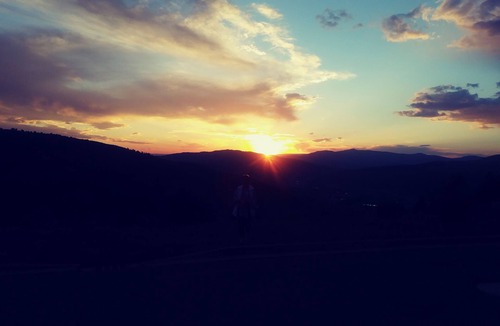 Wills Point RV Rental | Glamping, Fire pits, grills and Lakes.