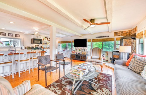 Gloversville House | Gloversville Getaway w/Grill: 5 Mi to Water!