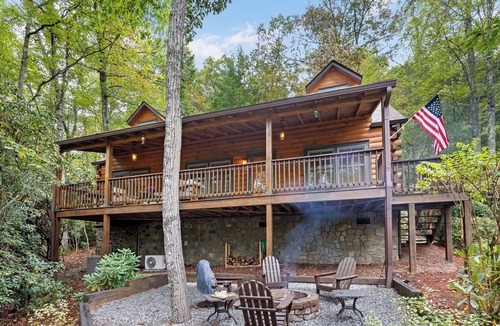 Cashiers Cabin | Golf Club, Pool & Hiking! Wooded Cashiers Escape