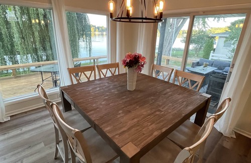 Three Rivers Cottage | Golf simulator, Jungle Arcade, Boat, Gas Fire, WFH - WEEKLY STAY DEALS