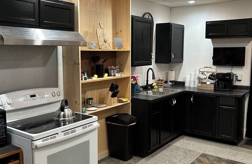 Fairborn Apartment | Gorgeous 1-bedroom apartment in quiet neighborhood.