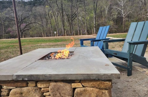 Branson Cabin | Gorgeous A-Frame Cabin Rentable RV Close To Attractions in Branson!