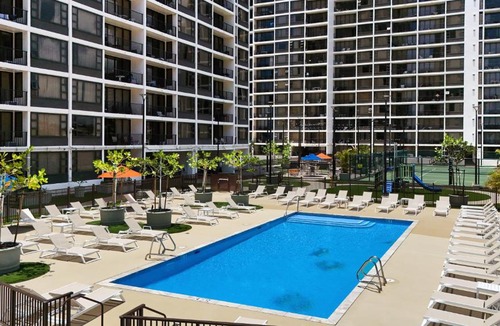Waikiki Apartment | Gorgeous Diamond Head Views from 34FL with Free Parking
