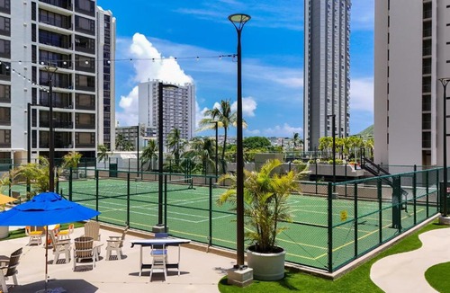 Waikiki Apartment | Gorgeous Diamond Head Views from 34FL with Free Parking