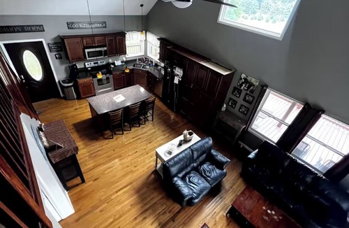 Trumansburg House | Gorgeous Farmhouse in the Heart of the Fingerlakes