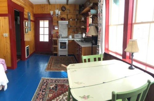 North River Cabin | Gorgeous Mountain Top Cabin with Beautiful Views