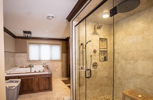 Saint David Cabin | Gorgeous Secluded Lakefront Property