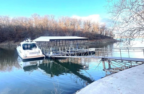 Dennis Cabin | Grand lake cabin 1, great for fishing, swimming, and boating